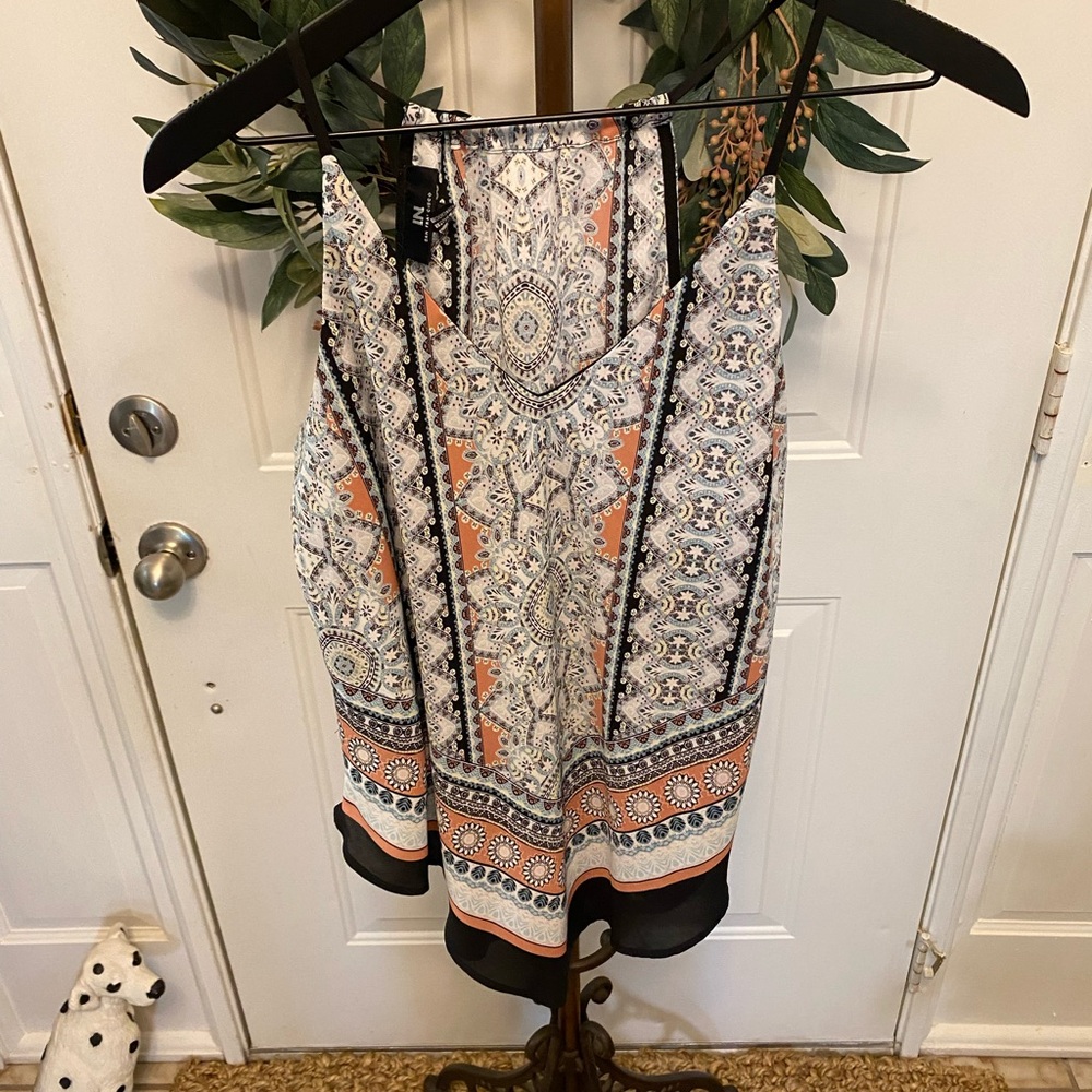 I.N San Francisco V Neck Printed Pointed Hem Scarf Top Camisole Tank M